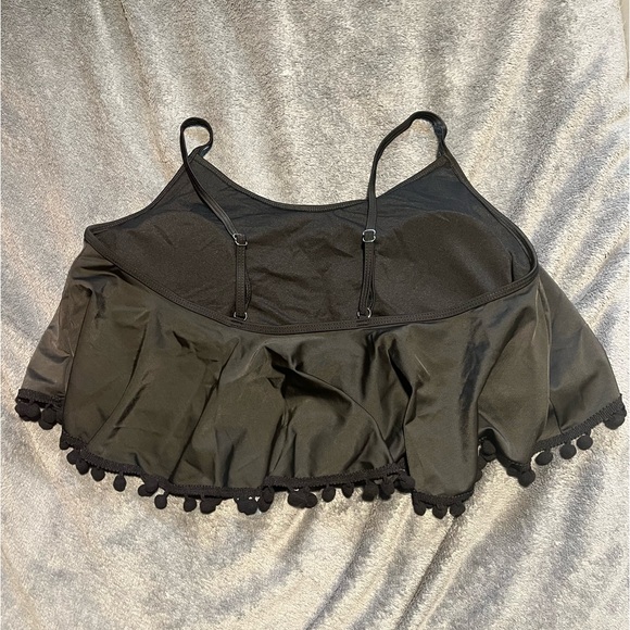 Plus size black bikini top, tag size 3X (fits smaller) - Picture 3 of 3